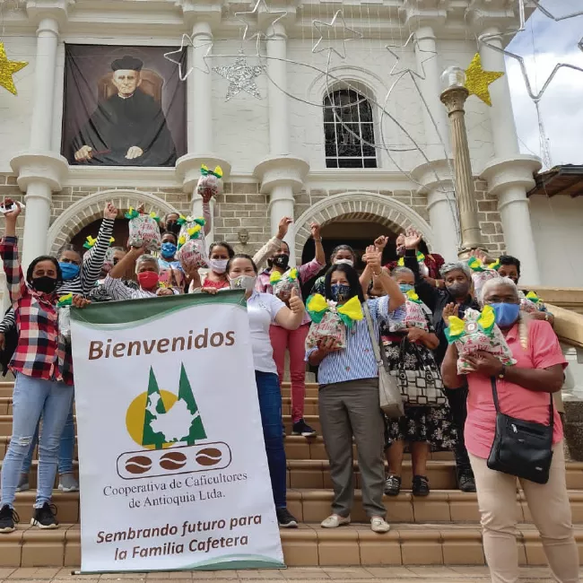 Primer encuentro virtual de la Mujer Caficultora Asociada