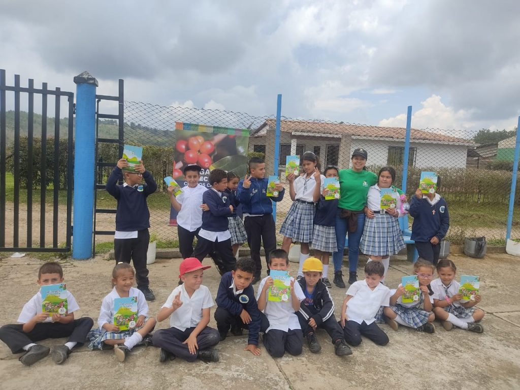 Cooperativismo infantil: Alejandría, Campamento, Santo Domingo, Sonsón, Gómez Plata y Cocorná