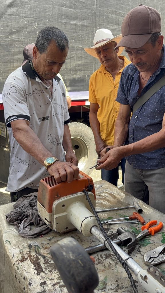 Mecánica cafetera: Guadañas y motosierras: Barbosa